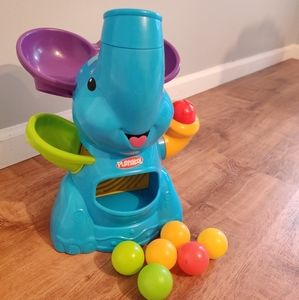 Playskool elefun busy ball Popper activity toy